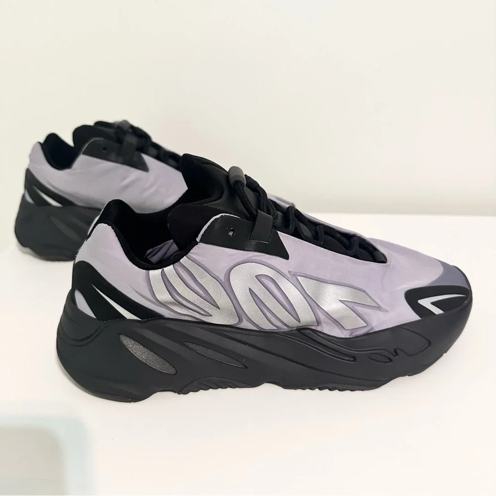Adidas Yeezy 700 MNVN Shoes Size 7.5 Mens/9Women's Geode/Black GW9526 YZY 700